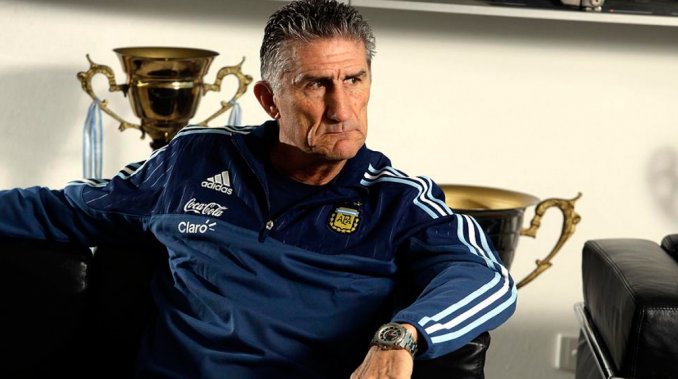 Sin cassette: Bauza los liquidó a todos