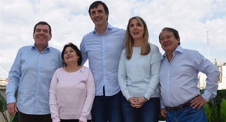 Cambiemos lanzó los candidatos a Senadores y Diputados en la Provincia