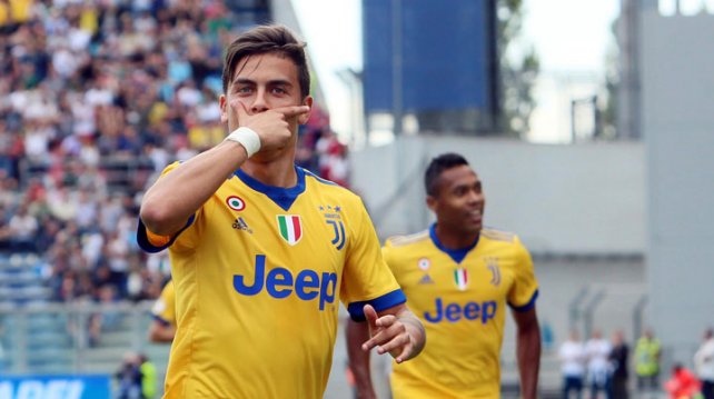 Tres golazos de Dybala llevan a la Juventus a la cima del Calcio