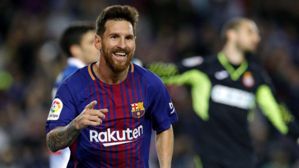 Triplete de Messi para el Barça en el clásico catalán