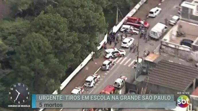 Como en EEUU: Dos adolecentes entraron armados a una escuela de Brasil, mataron a siete personas y se suicidaron