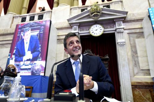 Incluye video: Diputado de Juntos por el Cambio llegó tarde a la votación por ver a River