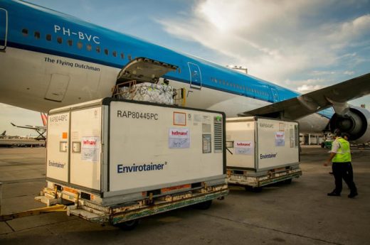 El fin de semana llegarán 2 millones de dosis de la vacuna Sinopharm