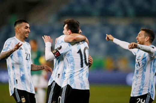 Argentina goleó y enfrentará a Ecuador por los cuartos de final