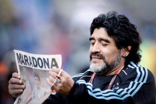 Amigos de Maradona preparan una nueva serie de Diego: dos plataformas de streaming pelean por tenerla