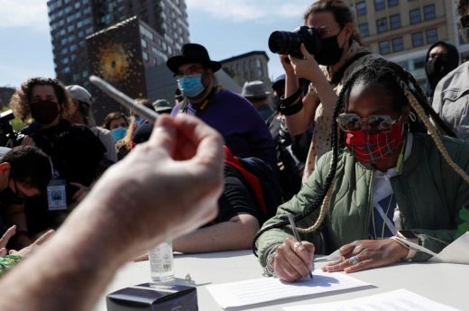 EEUU: en Washington ofrecen un porro por una vacuna