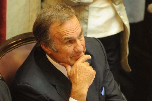 La hija de Carlos Reutemann destrozó a LN y TN por haber dado por muerto a su padre