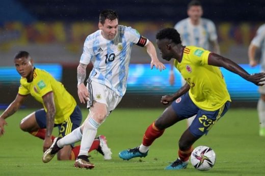 Argentina – Colombia por el pase a la final de la Copa América: Hora, Tv y formaciones