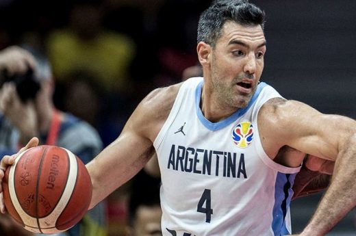 Scola se disculpó con una periodista por sus malas respuestas