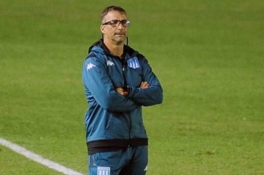 Juan Antonio Pizzi dejó de ser DT de Racing