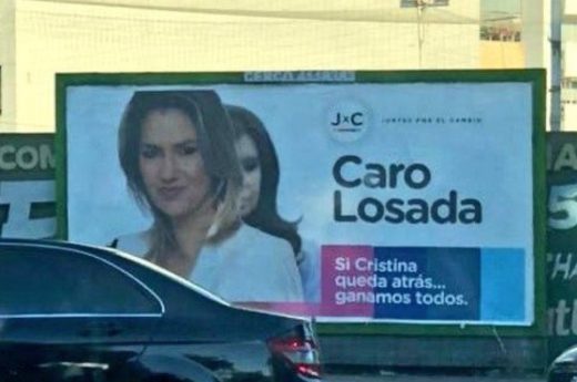 El controvertido afiche de Carolina Losada contra Cristina Fernández de Kirchner