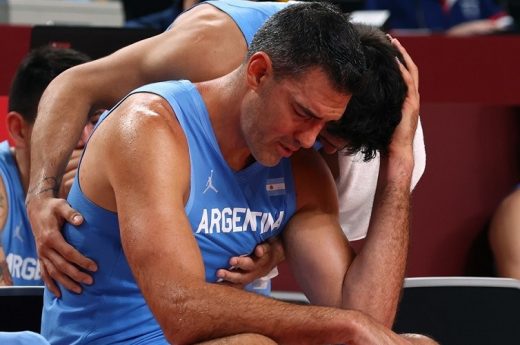 La selección argentina de básquet se despidió de Tokio y de Luis Scola
