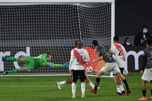 Con gol de Nacho Fernández, River cayó ante Atlético Mineiro por Copa Libertadores