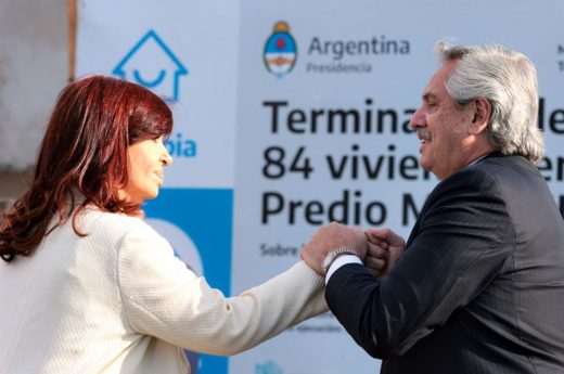 Cristina lanzó una extensa carta dirigida a Alberto Fernández