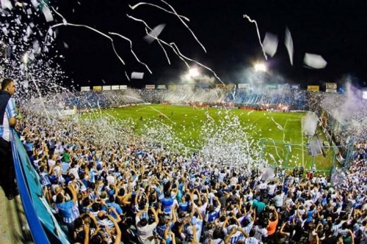 Es oficial: los hinchas vuelven a los estadios del Fútbol Argentino