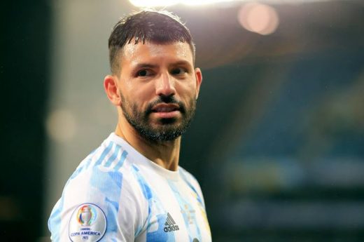 “Kun” Agüero: “He decidido dejar el fútbol profesional”