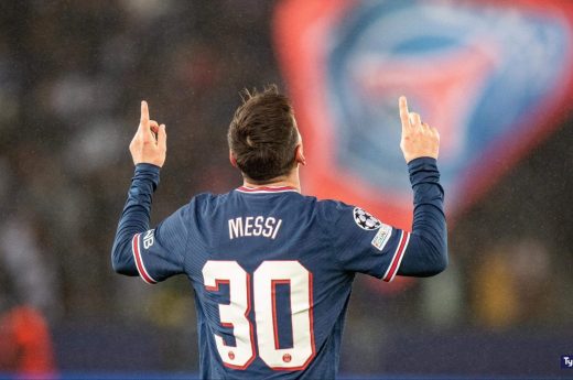 Messi seguirá un año más en el PSG