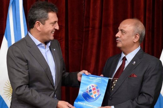 Liderazgo cooperativo, progreso y diálogo, los ejes del encuentro entre Massa y el presidente de Rotary International