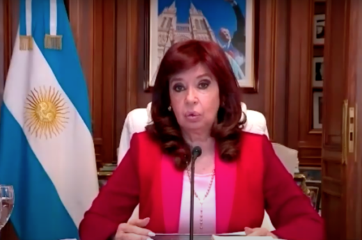 Cristina Kirchner: “Al histriónico Luciani se le escaparon 400 llamadas de López con Caputo”