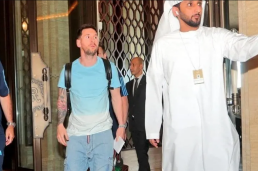 Messi ya esta en Abu Dhabi y se suma a la Selección Argentina