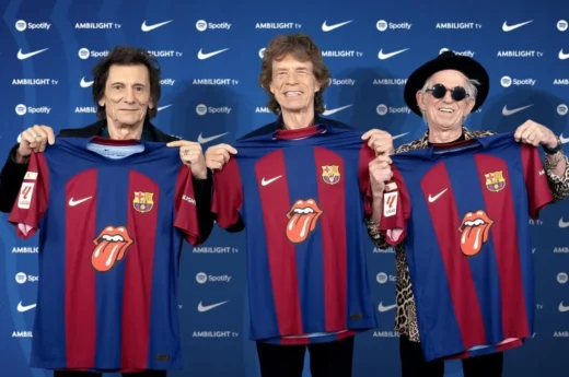 Los Rolling Stones presentaron la nueva camiseta del Barcelona