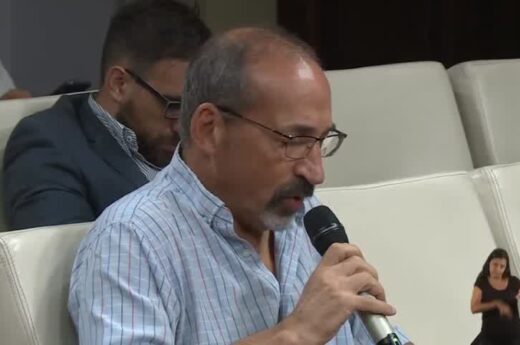 Manuel Adorni: “El presidente Milei usa sus redes sociales sin community manager”