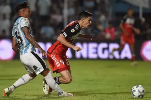 River igualó ante Atlético Tucumán y se desató la polémica