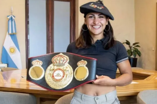 Nazarena Romero: Le robaron el cinturón de campeona del mundo