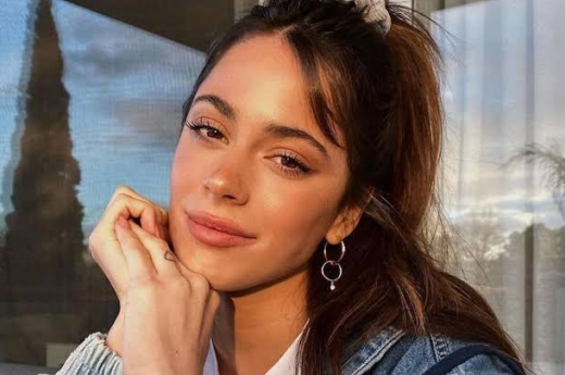 Tini Stoessel y Young Miko se mostraron juntas en un after