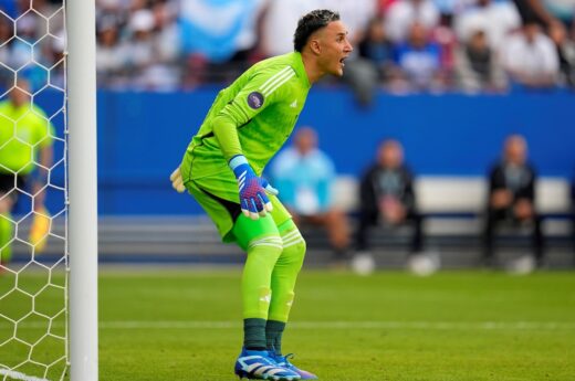 Keylor Navas: una novela de verano con final incierto