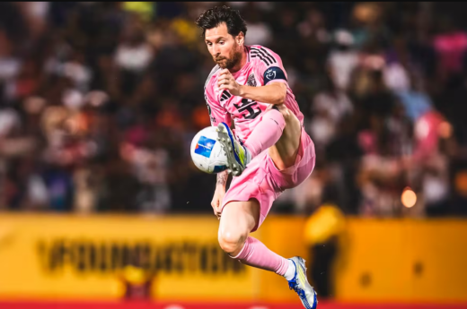 Messi enloqueció a los niños jamaiquinos en el Estadio Nacional de Kingston