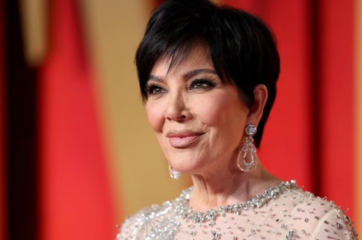 Kris Jenner, la mamá de las Kardashians, mostró su retoque estético y las redes estallaron
