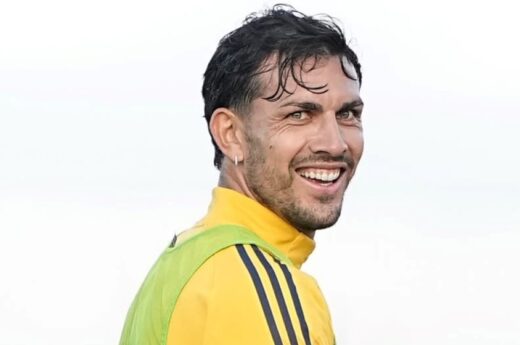 Las primeras imágenes de Paredes haciendo fútbol en la práctica de Boca