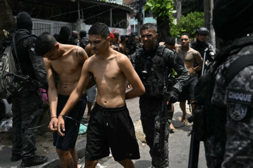 Rio de Janeiro: Megaoperativo policial deja un saldo de 64 muertos en favelas