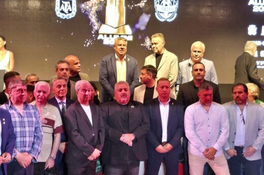 Espaldarazo Mundial para Chiqui Tapia en medio del escándalo por las sanciones a Estudiantes