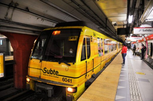 Subte a $1.320: el nuevo golpe al bolsillo y la diferencia abismal por no tener la SUBE registrada