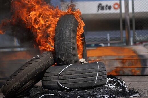 “¿Conspiranoico yo?”: El irónico mensaje de Milei tras el cierre de FATE que sacudió las redes