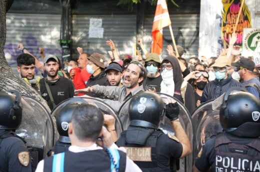 El Gobierno prohíbe el ingreso a estadios a los manifestantes en contra de la Reforma Laboral