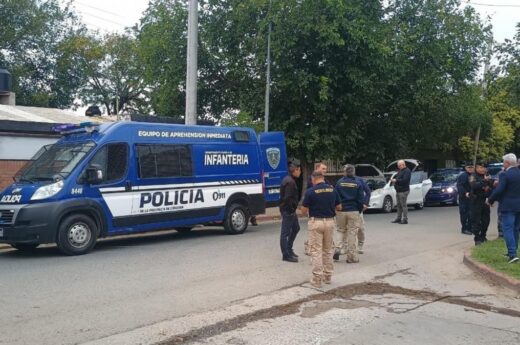 Imputan a ocho adolescentes por las amenazas de tiroteo en Córdoba