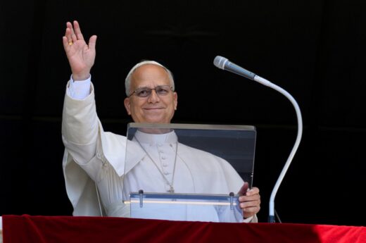 El Vaticano confirmó que la operación del papa León XIV fue un éxito y pasó una noche “tranquila”