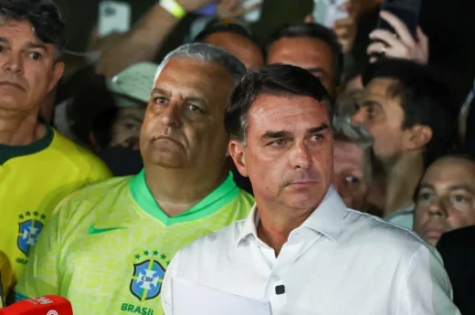 Escándalo internacional: Flavio Bolsonaro se fugó a Miami vía Argentina